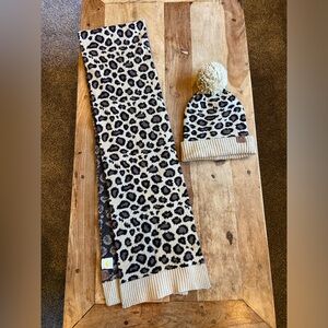 C&‎C California Animal Cheetah Leopard Print Hat & Scarf 2-Piece Set